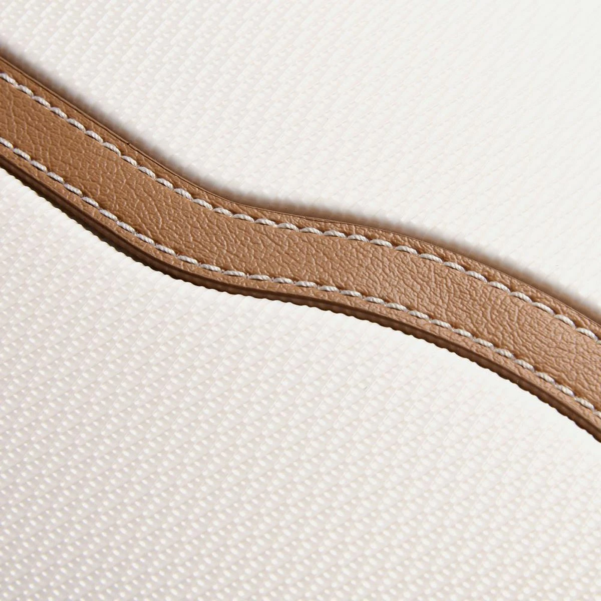 Delsey Chatelet Air 2.0 26" Trunk Spinner 16 Delsey Chatelet Air 2.0 26" Trunk Spinner - Image 16